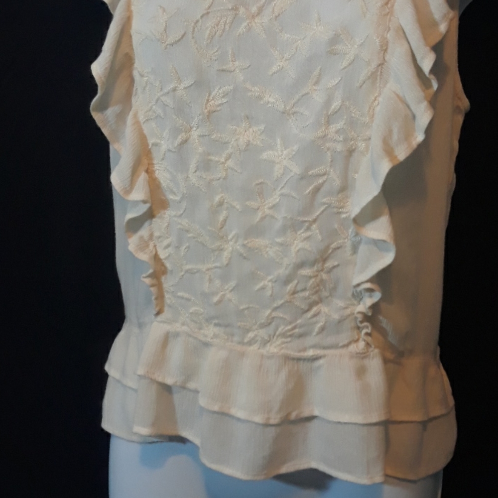 A.n.a. 100% rayon top - Picture 3 of 9
